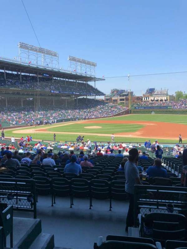 Wrigley Field, section: 226, row: 4, seat: 1