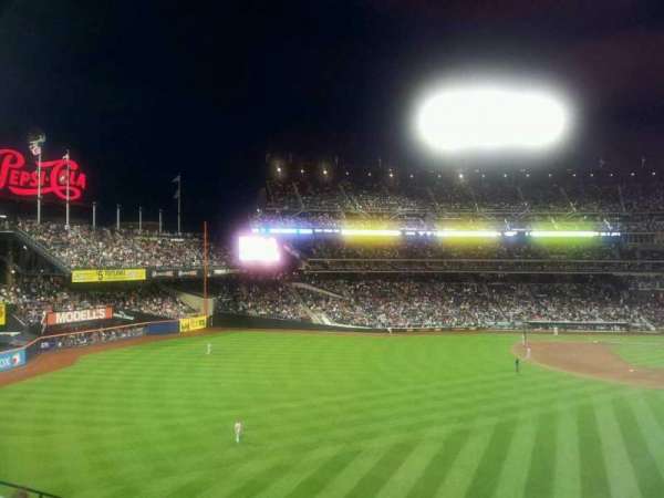 Citi Field, section: 336, row: 3, seat: 19