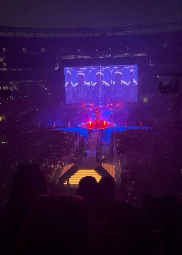 Metlife Stadium, section: 225A, row: 7, seat: 13