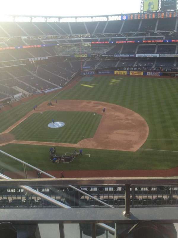 Citi Field, section: 506, row: 1, seat: 5