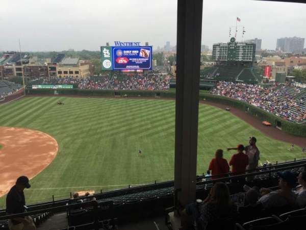 Wrigley Field, section: 427R, row: 6, seat: 16