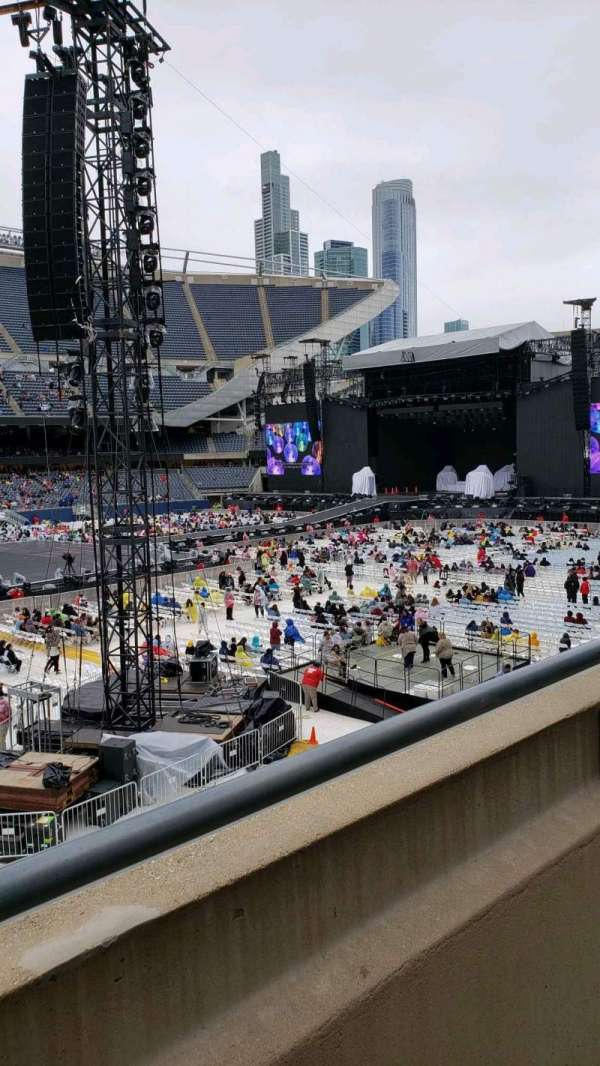 Soldier Field, section: 211, row: 1, seat: 14