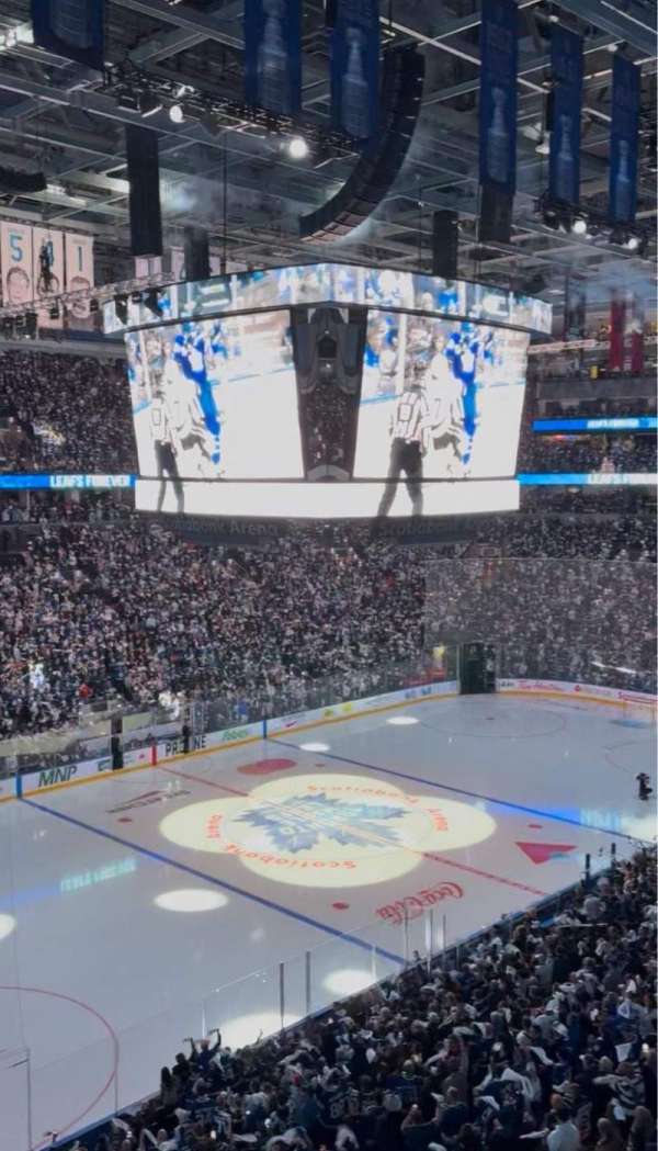 Scotiabank Arena, section: 324, row: 1, seat: 2