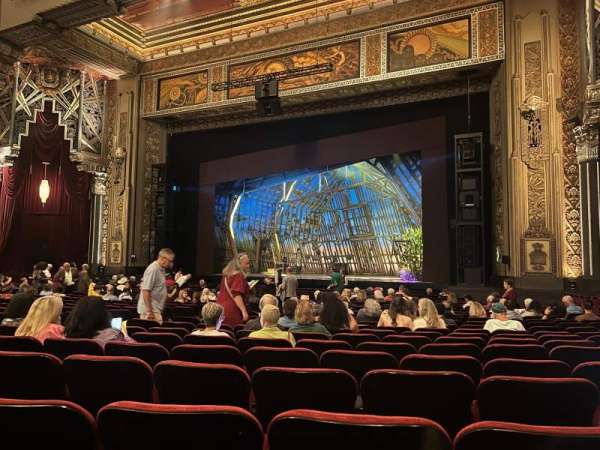 Hollywood Pantages Theatre, section: Orchestra RC, row: W, seat: 210