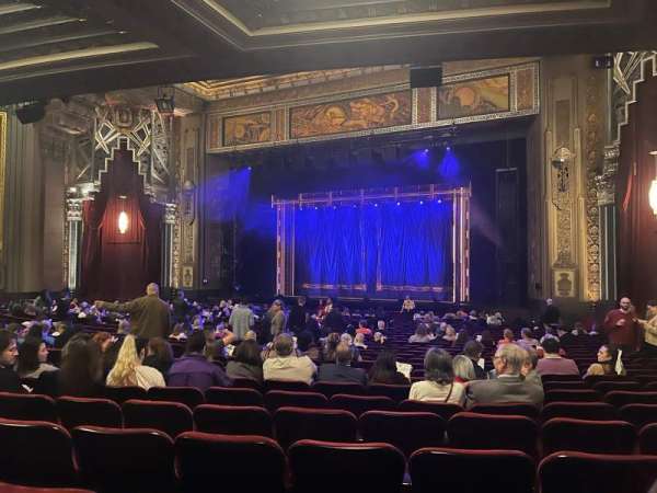Hollywood Pantages Theatre, section: Orchestra RC, row: QQ, seat: 211