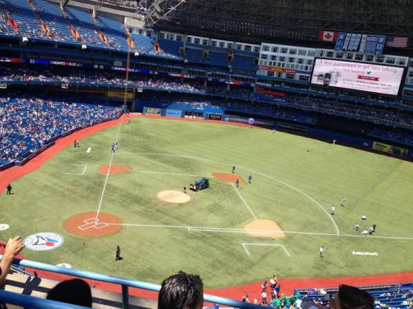 Rogers Centre, section: 520, row: 3, seat: 12