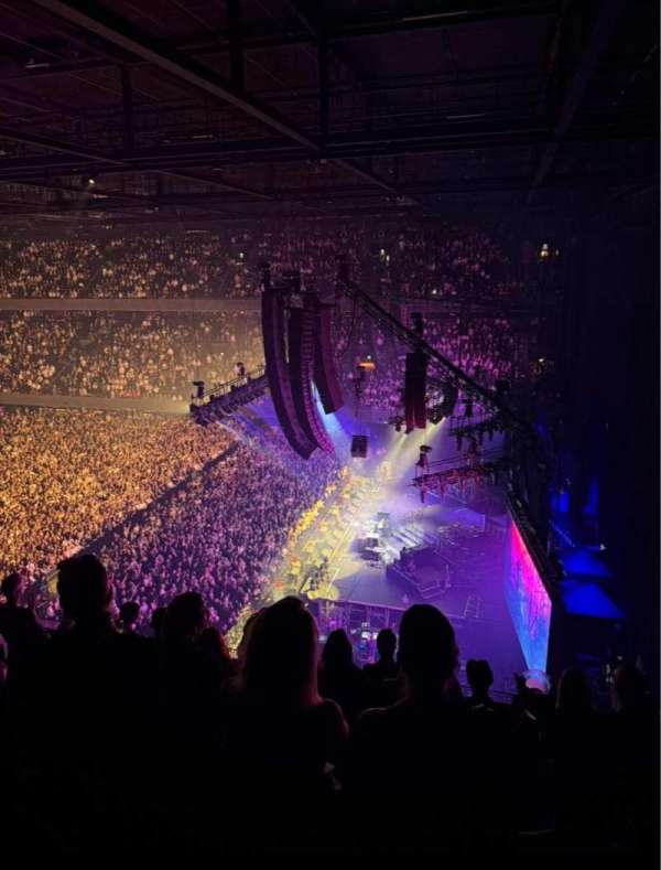 Ziggo Dome, section: 201, row: 7, seat: 12