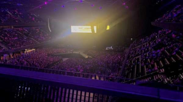 Ziggo Dome, section: 206, row: 1, seat: 189