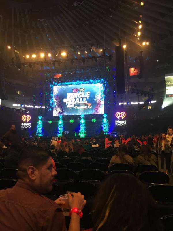 Oakland Arena, section: D, row: 7, seat: 1