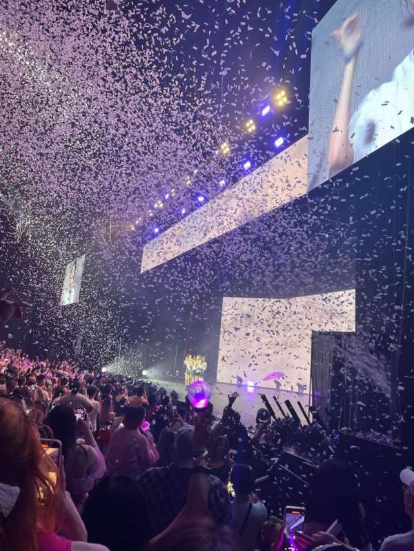 Texas Trust CU Theatre, section: 101, row: M