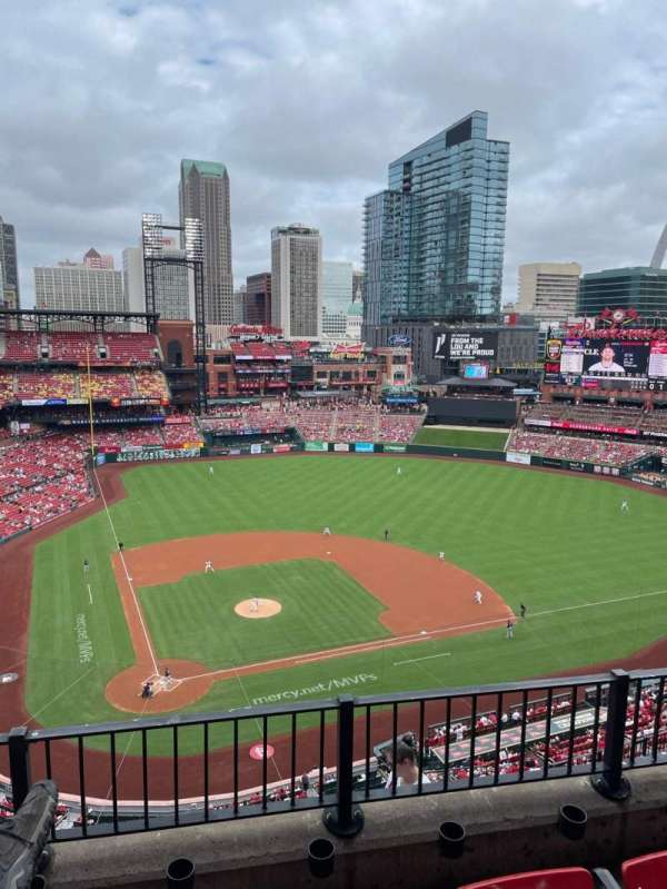 Busch Stadium, section: 447, row: 3, seat: 10