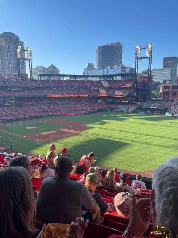 Busch Stadium, section: 235, row: 10, seat: 24