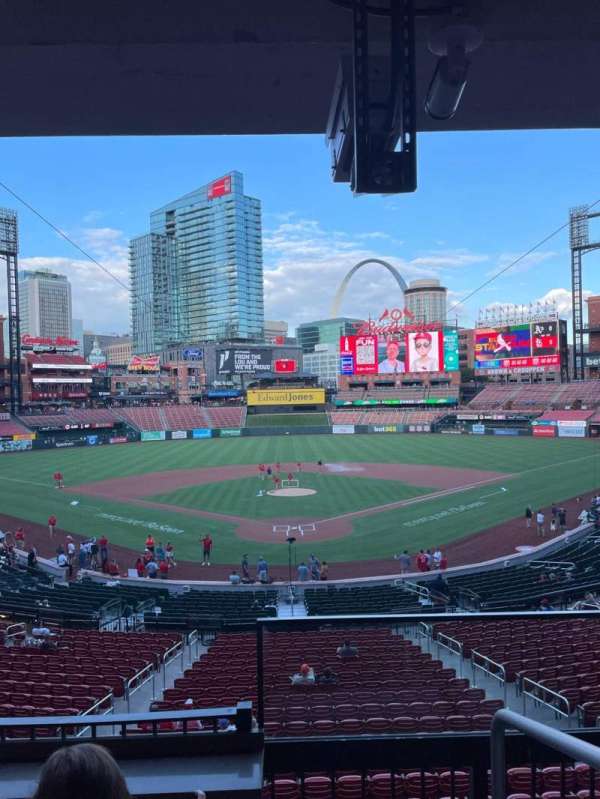 Busch Stadium, section: Suite 16, row: A, seat: 8