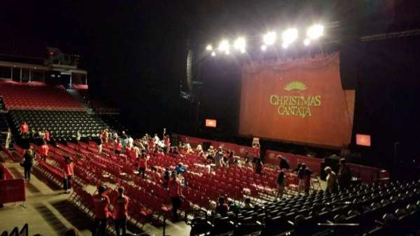 Liacouras Center, section: 105, row: M, seat: 9