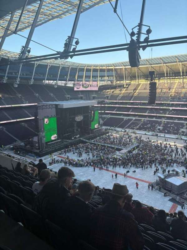 Photo by marshabi at Tottenham Hotspur Stadium