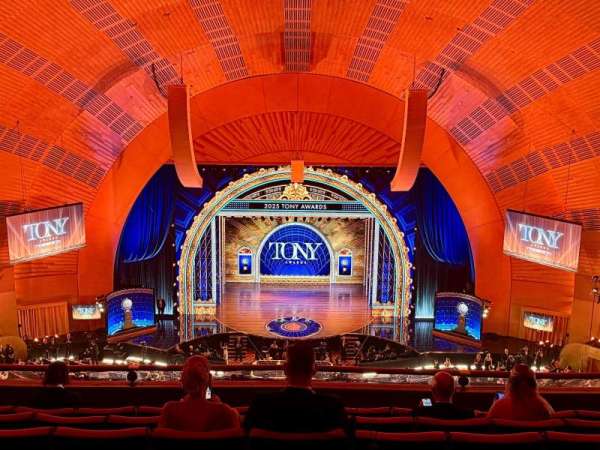 Radio City Music Hall, section: 3rd Mezzanine 4, row: G, seat: 409
