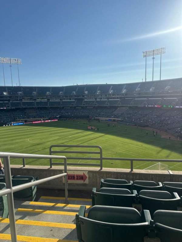 Oakland Coliseum, section: 238, row: 5, seat: 16