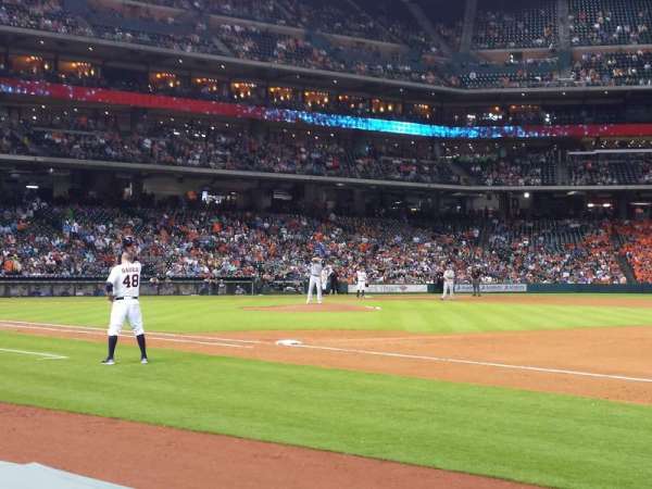 Daikin Park, section: 127, row: 3, seat: 16