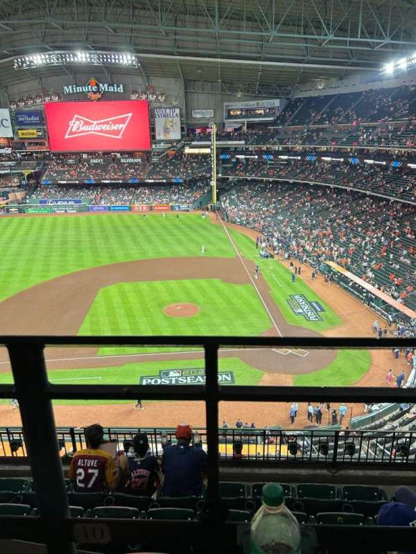 Daikin Park, section: 314, row: 5, seat: 10