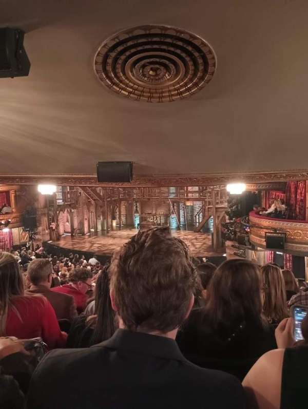 Richard Rodgers Theatre, section: Orchestra R, row: V, seat: 28