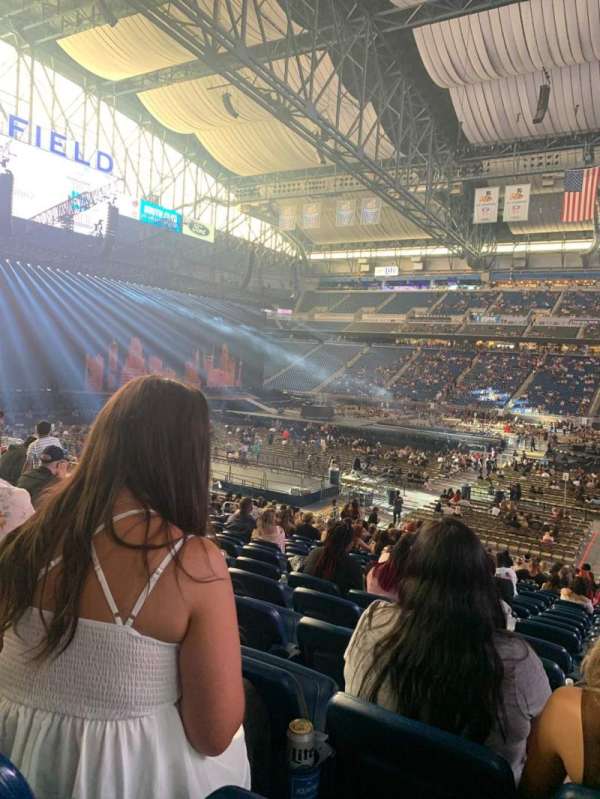 Ford Field, section: 107, row: 25, seat: 19