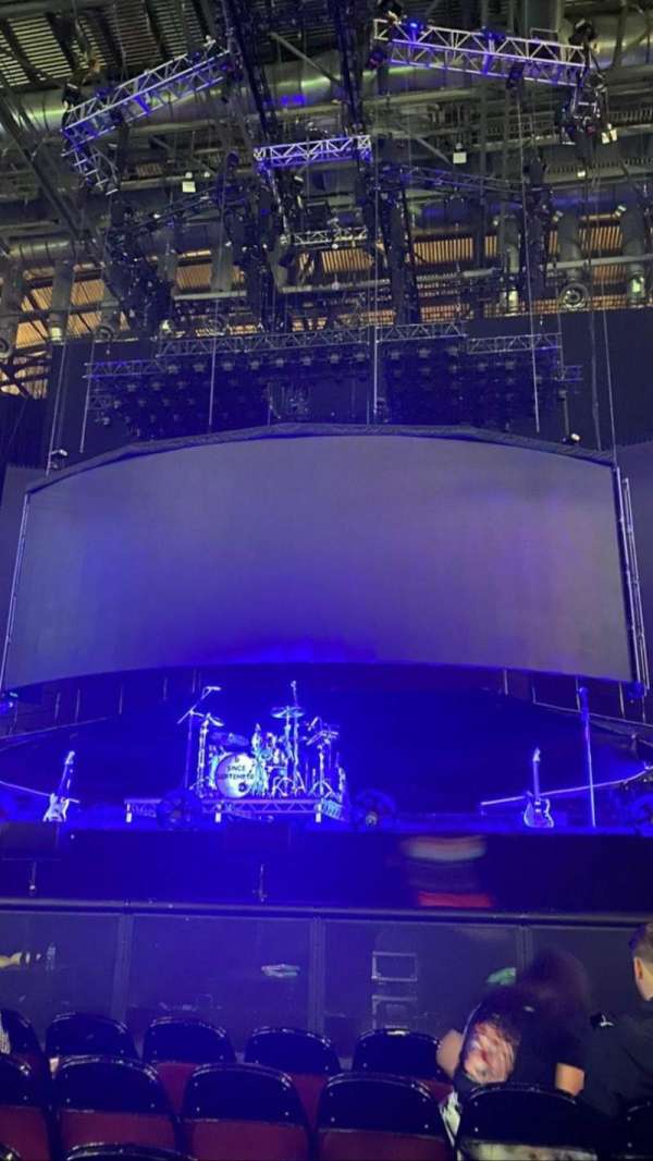 AO Arena, section: B, row: 6