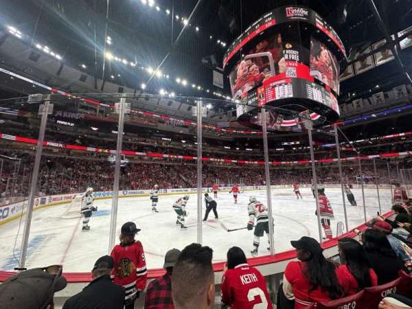 United Center, section: 103, row: 3, seat: 7