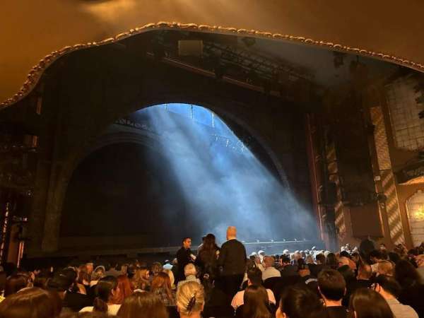 Lunt-Fontanne Theatre, section: Orchestra L, row: O, seat: 11