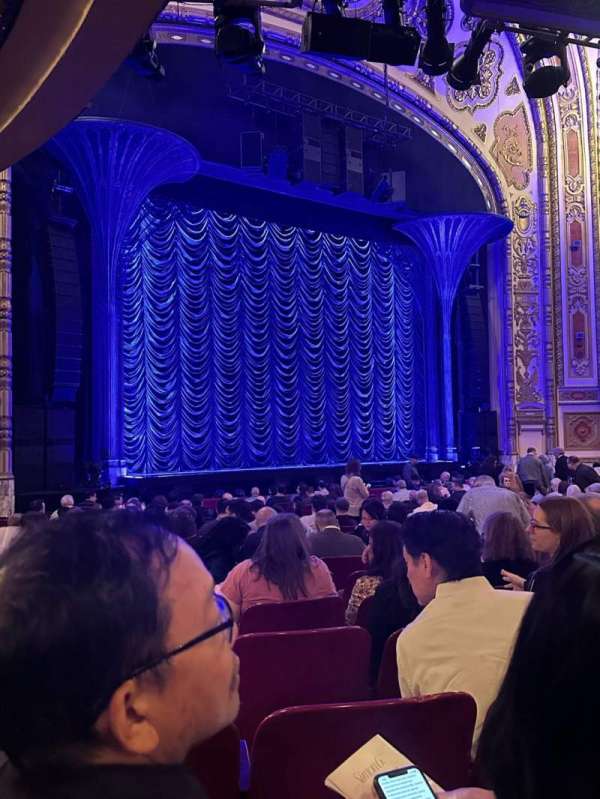 Cadillac Palace Theater, section: Orchestra L, row: R, seat: 29
