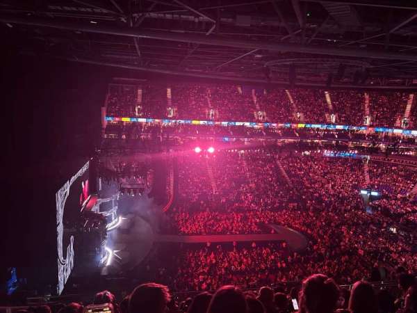The O2, London, section: 401, row: L, seat: 774