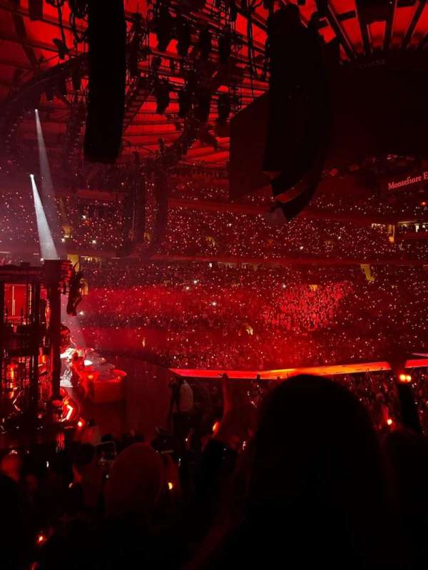 Madison Square Garden, section: 115, row: 13, seat: 8