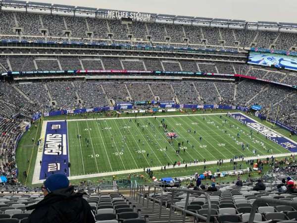 MetLife Stadium, section: 317, row: 26, seat: 12