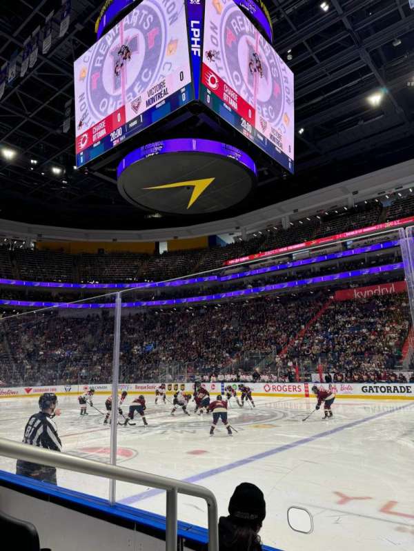Centre Vidéotron, section: 110, row: C, seat: 21