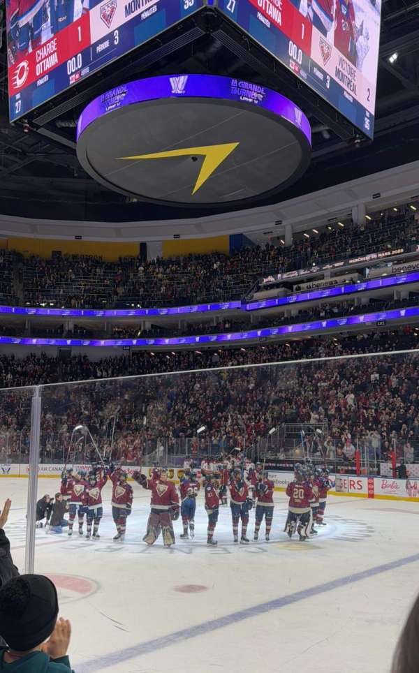 Centre Vidéotron, section: 110, row: C, seat: 21