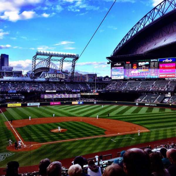 T-Mobile Park, section: 227, row: 9, seat: 14