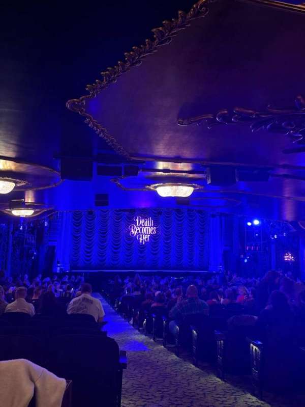 Lunt-Fontanne Theatre, section: Orchestra L, row: XX, seat: 1