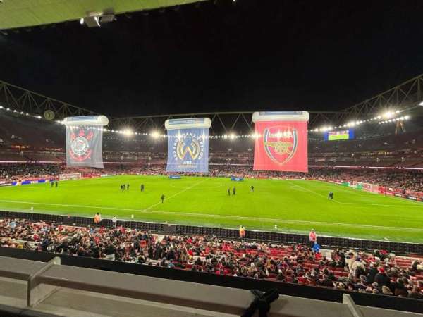 Emirates Stadium, section: B61, row: 1, seat: 444