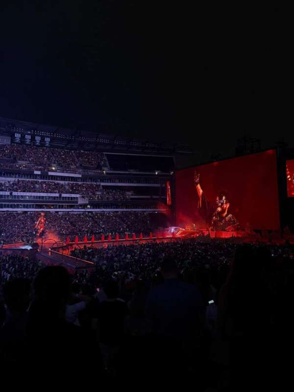 Lincoln Financial Field, section: 118, row: 21, seat: 2
