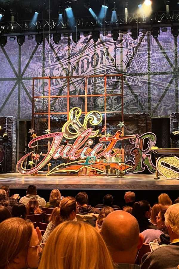 Stephen Sondheim Theatre, section: Orchestra C, row: J, seat: 105
