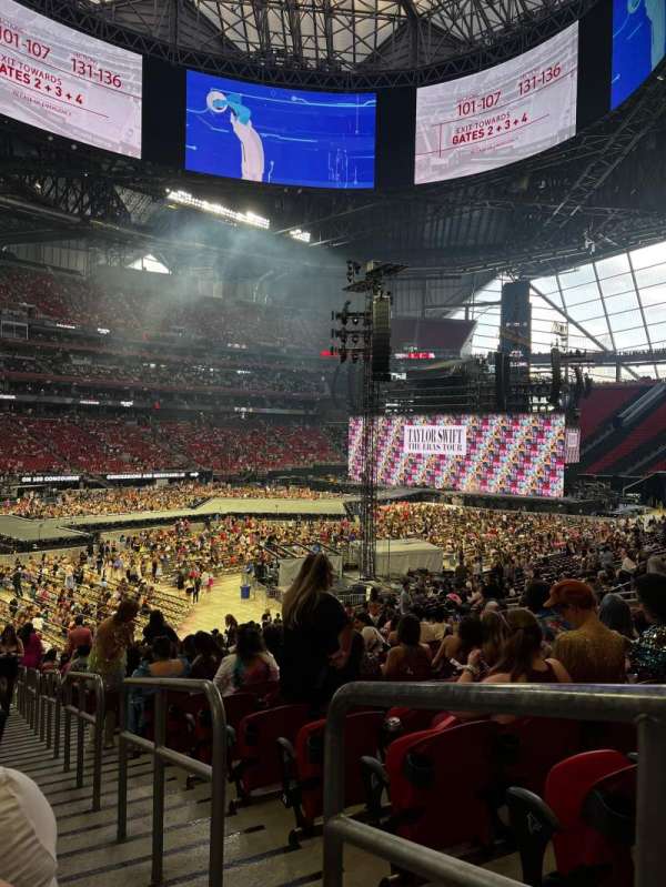Mercedes-Benz Stadium, section: 114, row: 29, seat: 1