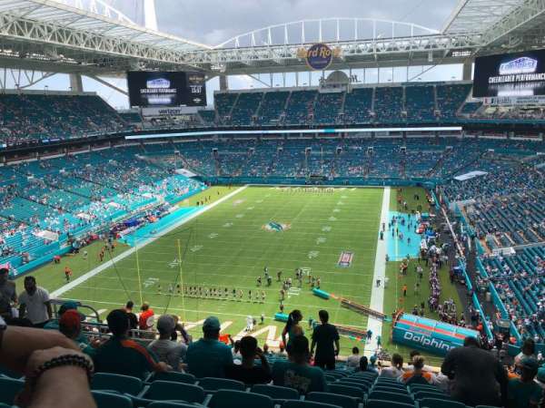 Hard Rock Stadium, section: 302, row: 18, seat: 5