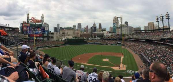 Comerica Park, section: 331, row: E, seat: 14