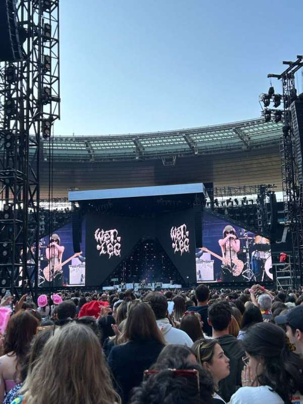 Stade de France, section: Fosse