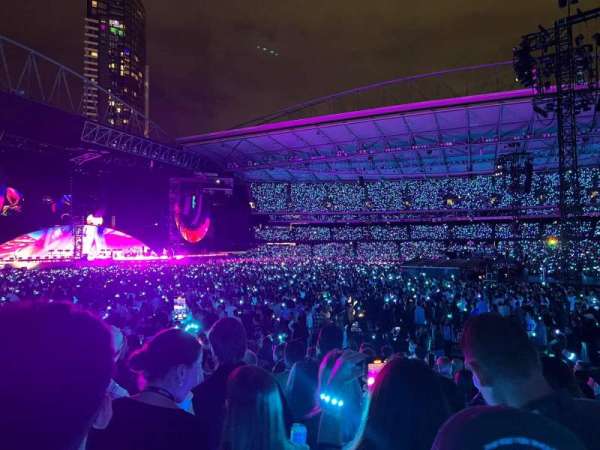 Marvel Stadium, section: L1-37, row: P, seat: 54