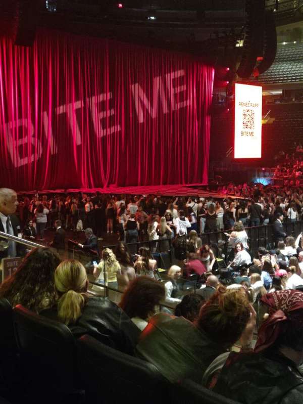 Madison Square Garden, section: 118, row: 6, seat: 4