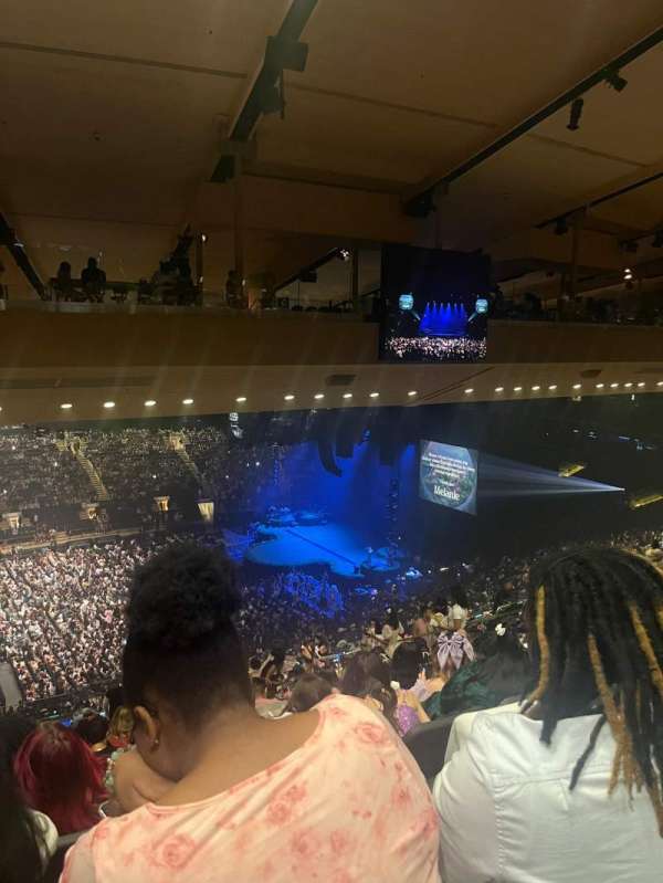 Madison Square Garden, section: 210, row: 19, seat: 7