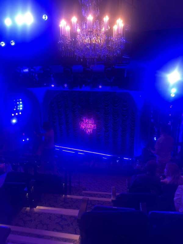 Lunt-Fontanne Theatre, section: Rear Mezzanine R, row: E, seat: 4