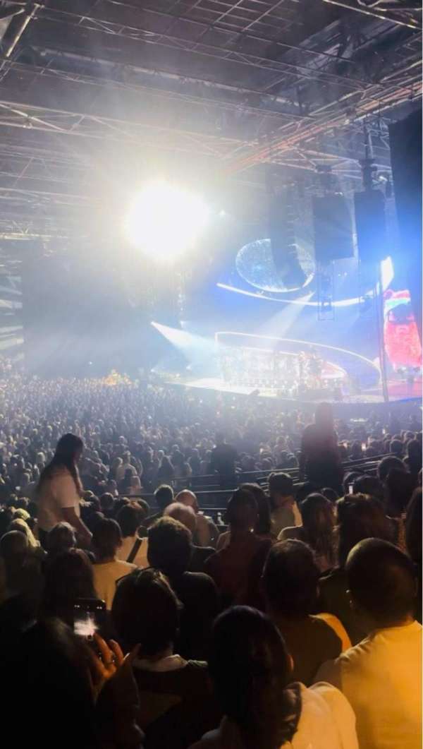 Zenith PARIS, section: Q, row: 22, seat: 274