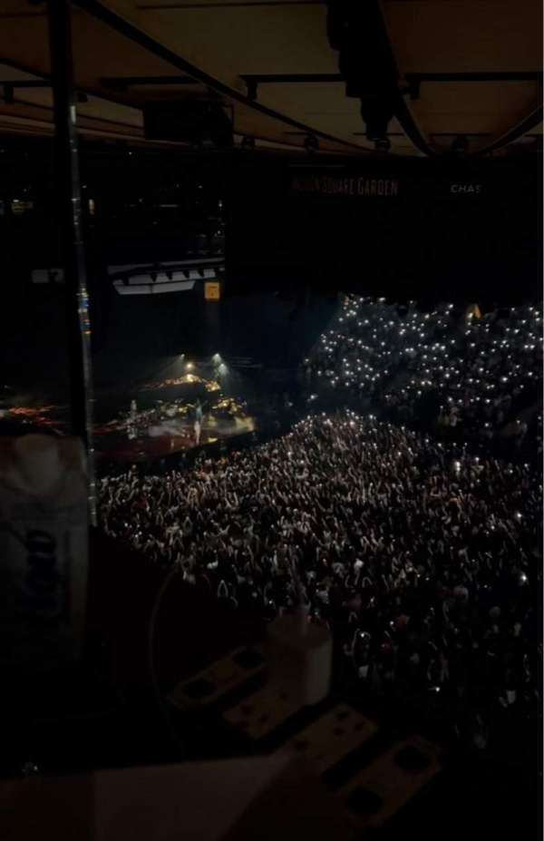 Madison Square Garden, section: 321, row: 1, seat: 20