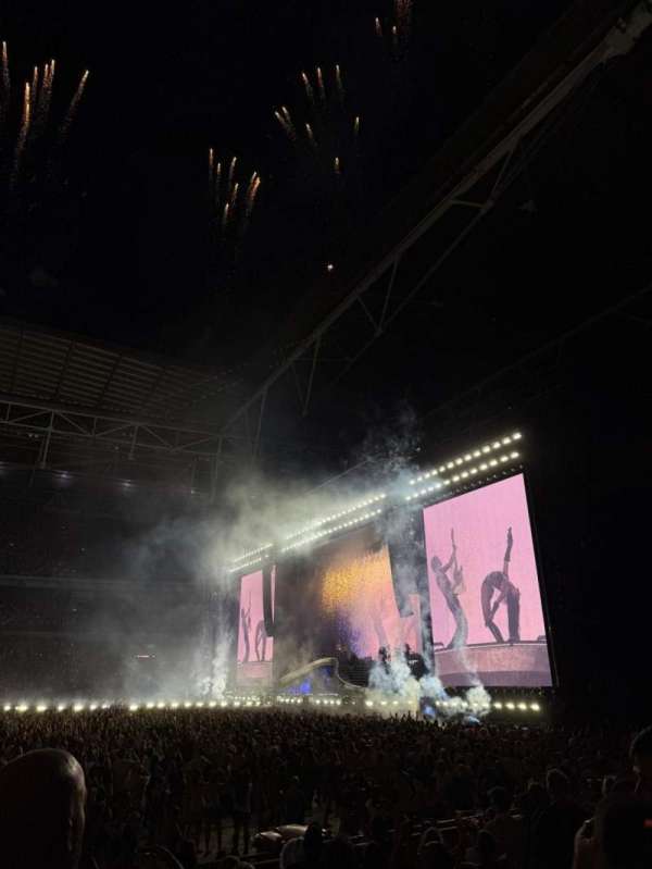 Wembley Stadium, section: 142, row: 11, seat: 249